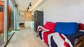 Goseong Bluebeach Pension&glamping
