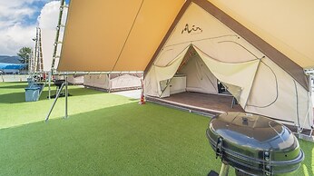 Goseong Bluebeach Pension&glamping