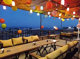 mr lion kumkapı hotel