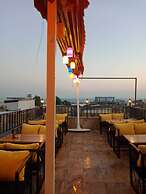 mr lion kumkapı hotel