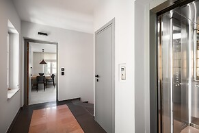 New York Luxury Suites