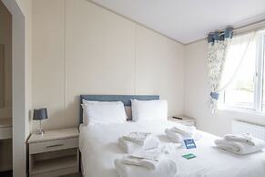 Tattershall Lakes Country Park