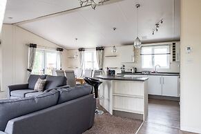 Tattershall Lakes Country Park