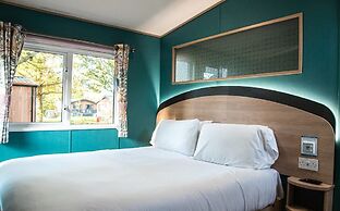 Tattershall Lakes Country Park