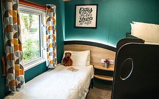 Tattershall Lakes Country Park