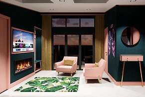 Tattershall Lakes Country Park