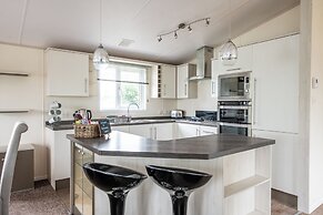 Tattershall Lakes Country Park