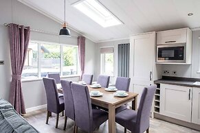 Tattershall Lakes Country Park