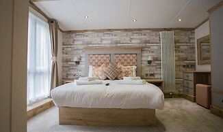 Tattershall Lakes Country Park