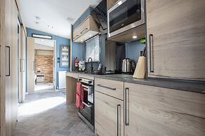 Tattershall Lakes Country Park