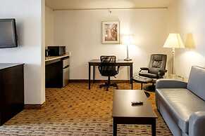 Coratel Suites
