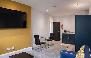 Cavern Quarter Apts - 31 North John St