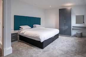 Cavern Quarter Apts - 31 North John St