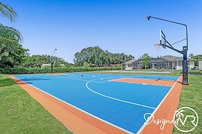 Luxurious 8BR Family Estate with Pool