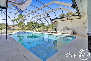 Luxurious 8BR Family Estate with Pool