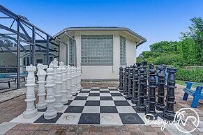 Luxurious 8BR Family Estate with Pool