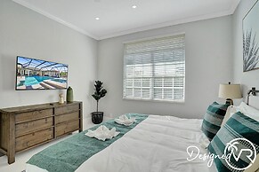 Luxurious 8BR Family Estate with Pool