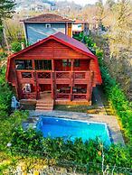 Mila Garden Villas & Bungalows