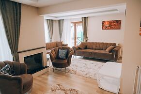 Mila Garden Villas & Bungalows