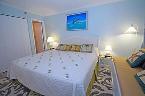 Marigot Beach 207 1 Bedroom Condo by RedAwning