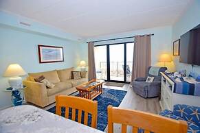 Marigot Beach 207 1 Bedroom Condo by RedAwning