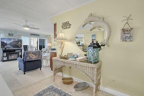 Harbour Island 204m 2 Bedroom Condo by RedAwning