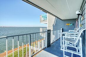 Harbour Island 204m 2 Bedroom Condo by RedAwning