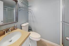 Pilot House 5 4 Bedroom Townhouse by RedAwning