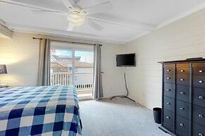 Pilot House 5 4 Bedroom Townhouse by RedAwning