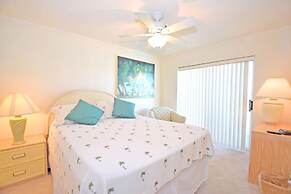 Sungate 401 3 Bedroom Condo by RedAwning