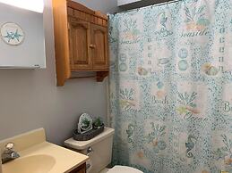 Jamaica Bay 307a 1 Bedroom Condo by RedAwning