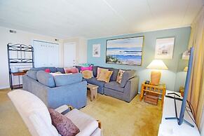 Thunder Island 16a 2 Bedroom Condo by RedAwning