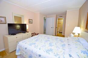 Thunder Island 16a 2 Bedroom Condo by RedAwning