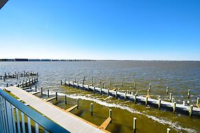 Thunder Island 16a 2 Bedroom Condo by RedAwning