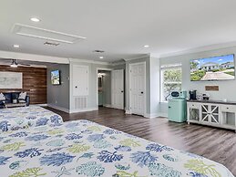 Coast Oaks Cottage 5 1 Bedroom Cottage by RedAwning