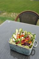 Mount Alverno Luxury Resorts