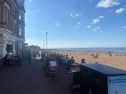 City Lights Apartments