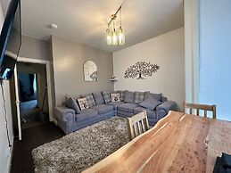 City Lights Apartments