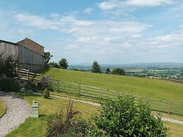 The Journeyman Luxury Shepherds Hut