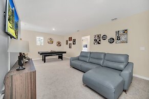 7655 Oakmoss Loop