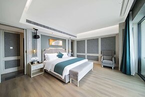 Howard Johnson by Wyndham Lake Serenity Hot Springs Xichang