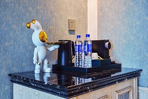 Howard Johnson by Wyndham Lake Serenity Hot Springs Xichang