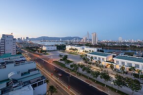 Lamanga Hotel & Suite Da Nang