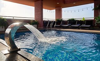 Record Hotel