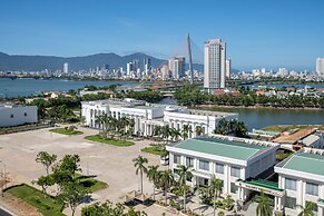 Lamanga Hotel & Suite Da Nang