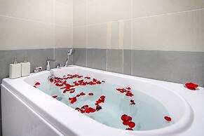 Lamanga Hotel & Suite Da Nang