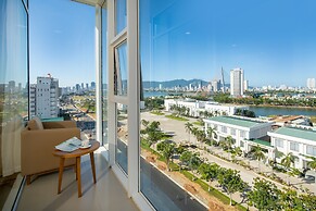 Lamanga Hotel & Suite Da Nang