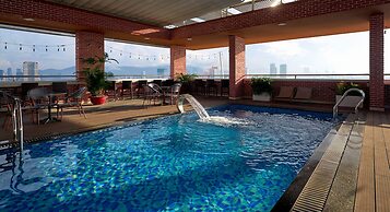 Record Hotel