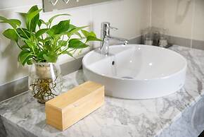 Lamanga Hotel & Suite Da Nang