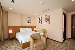 Record Hotel